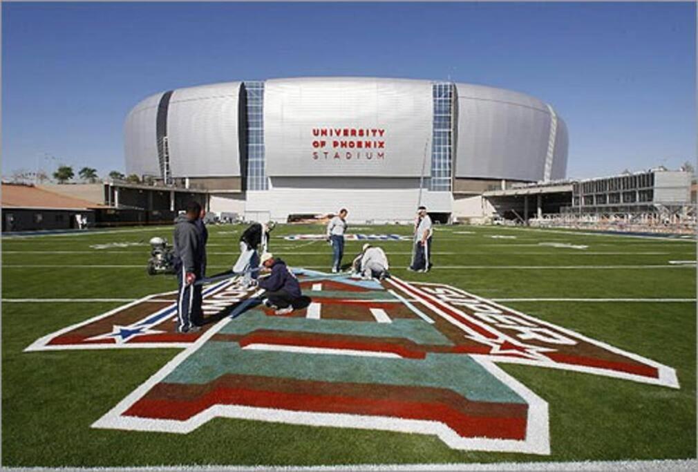 4 Bedroom Home-Casino-State Farm Stadium Only 2 Miles Glendale Bagian luar foto