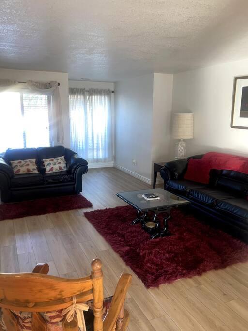 4 Bedroom Home-Casino-State Farm Stadium Only 2 Miles Glendale Bagian luar foto